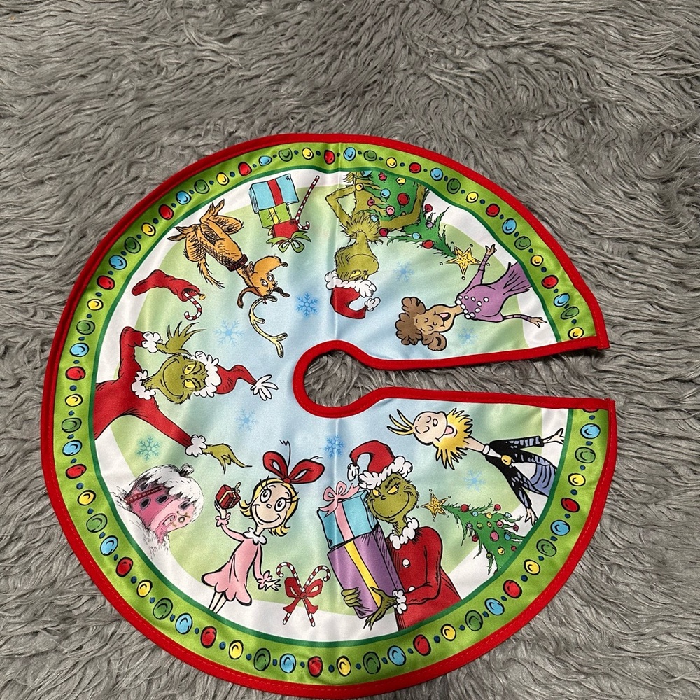 The Grinch Who Stole Christmas Tree Skirt